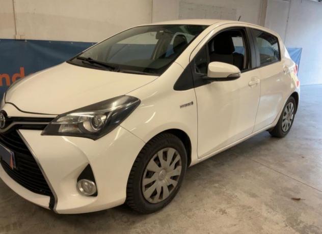 Toyota Yaris 1.5 Hybrid 5 porte Lounge - Foto 6