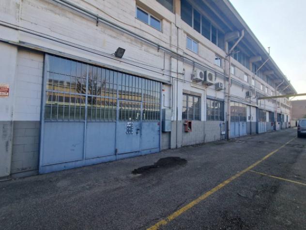 Immobile di 130 m² con 1 locale in affitto a Rho - Foto 11
