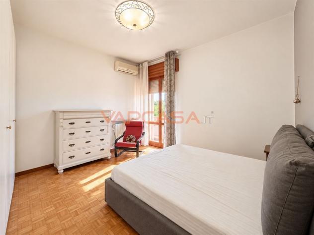 ATTICO SU DUE LIVELLI CON GRANDE TERRAZZA - Foto 9