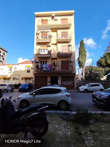 appartamento in vendita a Palermo in zona Arenella/Vergine Maria