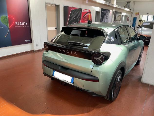 Lancia Ypsilon Hybrid e-DCT - Foto 7