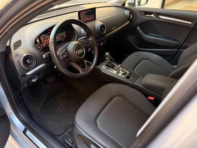 AUDI A3 S-Line/full Led/VIRTUAL RS3/18/BELL - 2019 - Foto 8