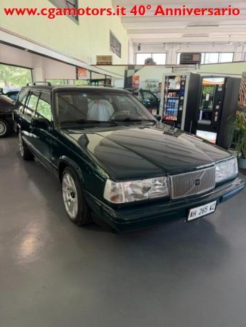VOLVO 945 2.0i turbo cat S.W. Super Polar rif. 23780467