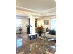 Abitazione ristrutturata più ampi spazi commerciali