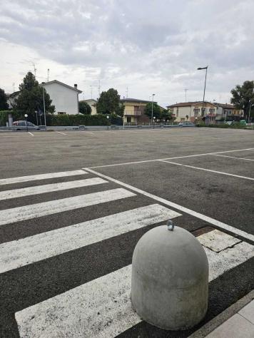 Oltre 3 vetrine in affitto a Finale Emilia - Foto 3