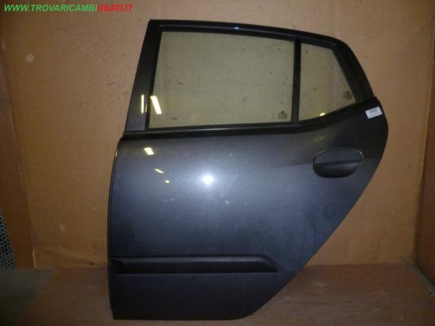 PORTA POST.S. GRIGIO MEDIO MET HYUNDAI i 10 (PA)  Carrozzeria  Lamierati esterni  Porte  Porta post. sx. HYUNDAI - i 10 - 01-02-2011 - 01-11-2013, HYU