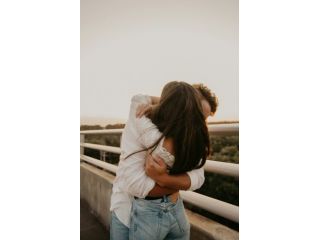 Amore e incontri Catania - Cerco amica Tel:3349764914