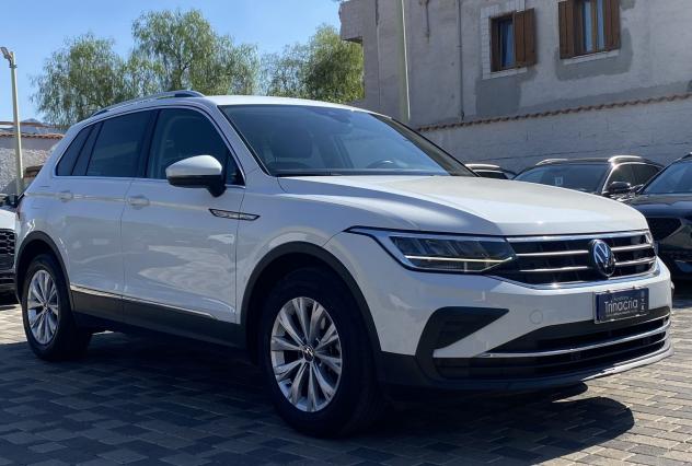 Volkswagen Tiguan Life 2.0 TDI 122CV - Foto 3