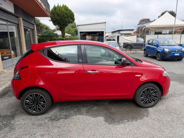 Lancia Ypsilon 1.2 69 CV GPL Elefantino Blu - Foto 2