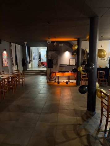 AFFITTO SALA A TORINO PER COMPLEANNI , FESTE , EVENTI , BATTESIMI , PRESENTAZION - Foto 4