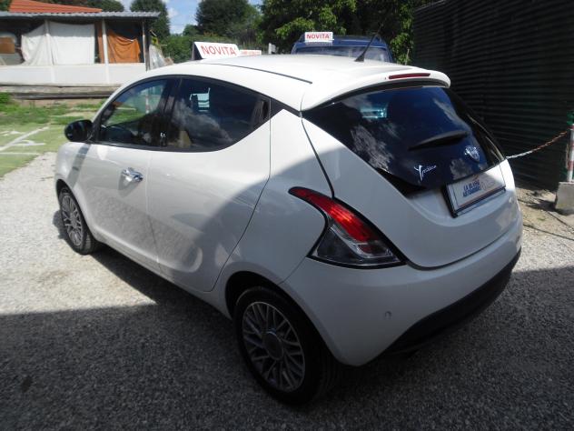 Lancia Ypsilon 0900 TWINAIR 5P 85CV METANO - Foto 8