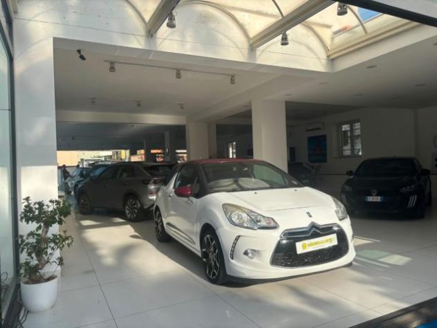DS AUTOMOBILES DS 3 1.4 HDi 70 Chic rif. 23941130 - Foto 8