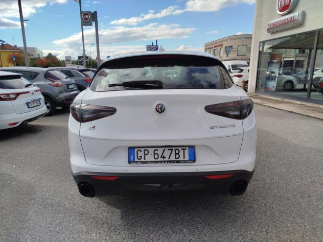 Alfa Romeo Stelvio 2.2 Turbodiesel 210 CV AT8 Q4 Sprint - Foto 6