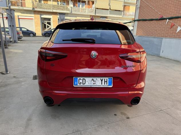 Alfa Romeo Stelvio 2.2 Turbodiesel 210 CV AT8 Q4 Veloce - Foto 6