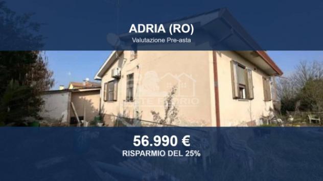 Immobile in asta di 115 m², box auto doppio in vendita a Adria