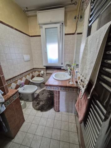APPARTAMENTO di 4 vani e di 100 mq (MONTALE) rif. AA-SNS - Foto 6
