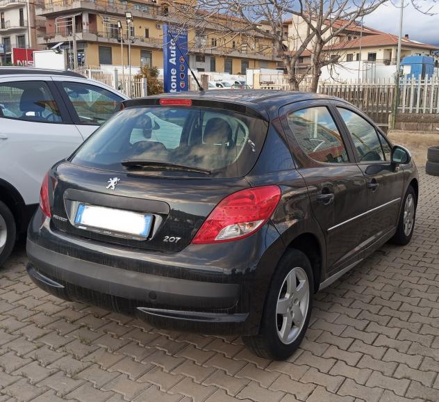 Peugeot 207 1.4 HDi 70CV FAP 5p. XS - Foto 6