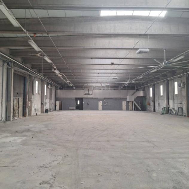 Immobile di 1000 m² con 2 locali in vendita a Maranello - Foto 9