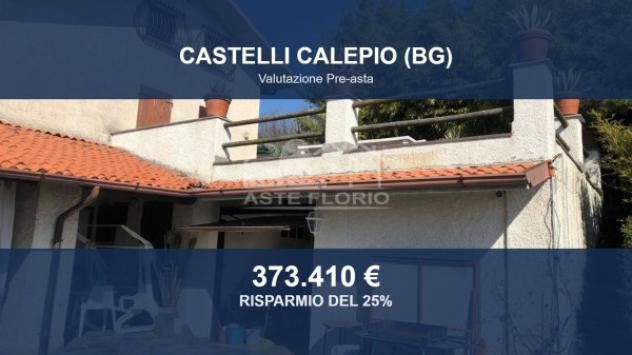 Immobile in asta di 502 m², box auto in vendita a Castelli Calepio