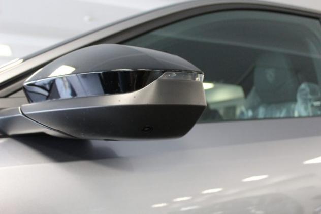 PEUGEOT 3008 1.2 Hybrid 145 e-DCS6 GT Pack Plus KM0 MY26 rif. 23698115 - Foto 7