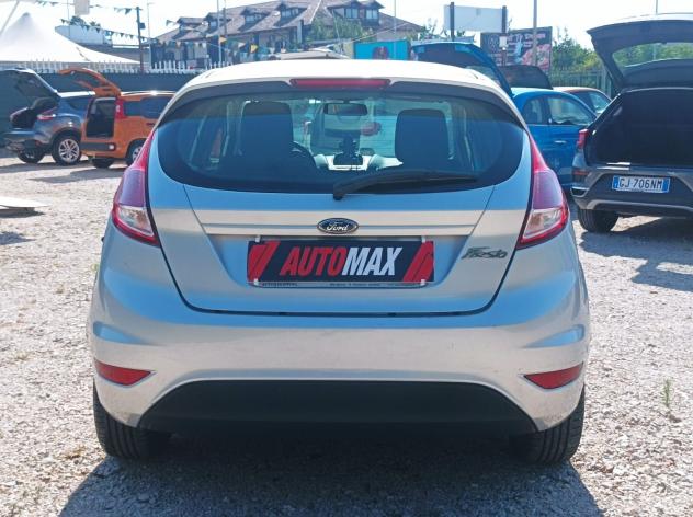 Ford Fiesta 1.5 TDCi 75CV 5 porte Titanium - Foto 7