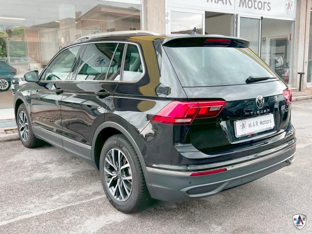 Volkswagen Tiguan 2.0 TDI 150 CV SCR DSG Life - Foto 7