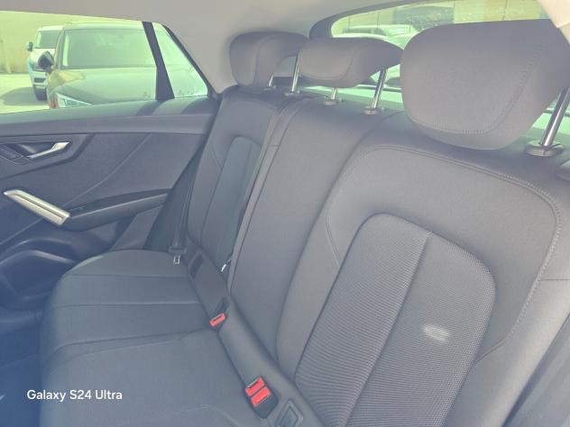 Audi Q2 30 TDI Admired - Foto 8