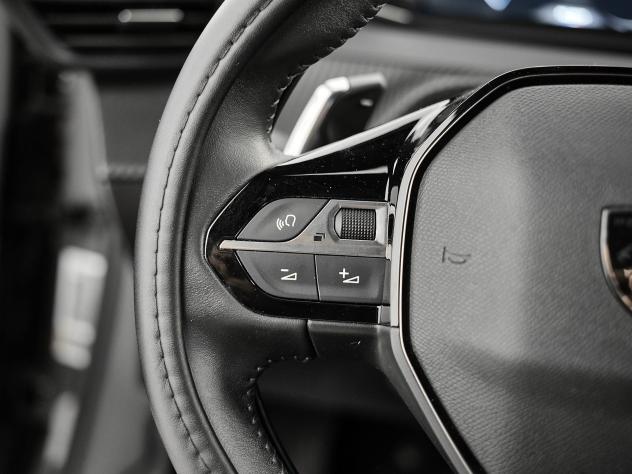 Peugeot 2008 PureTech 130 EAT8 Allure S/S - Foto 9