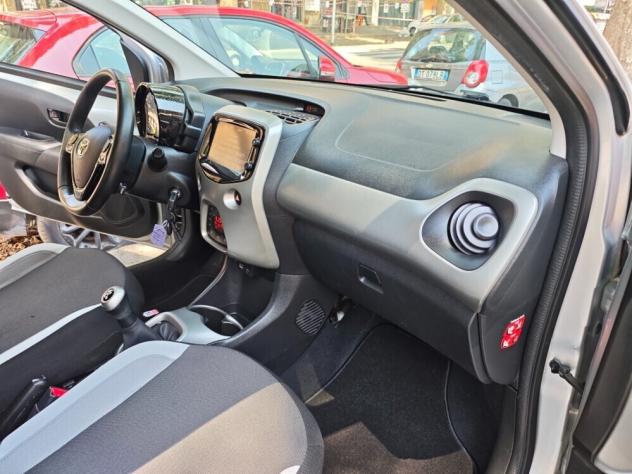 Toyota Aygo 1.0 5P X-PLAY OK NEOPATENTATI - Foto 9
