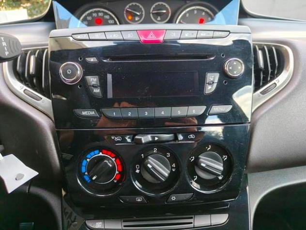 LANCIA Ypsilon 1.2 69CV 5P GPL Ecochic Platinum - Foto 6