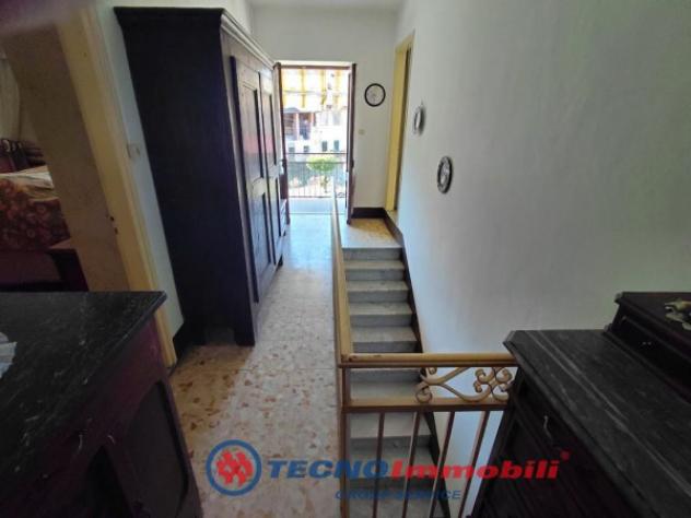Casa indipendente di 150 m² con 5 locali e posto auto in vendita a Rocca Canavese - Foto 7