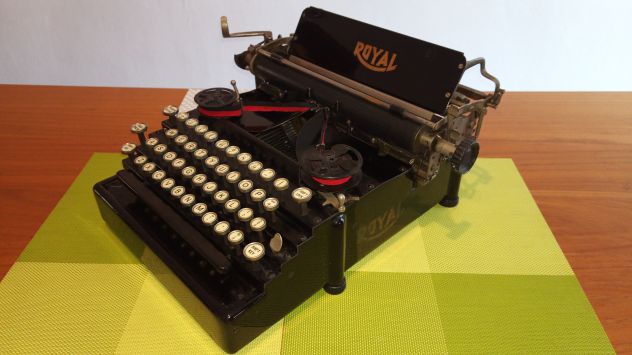 Macchina da scrivere, la mitica: "Royal N.5 Flatbed - 1918/1919" -  Made in USA - Foto 2