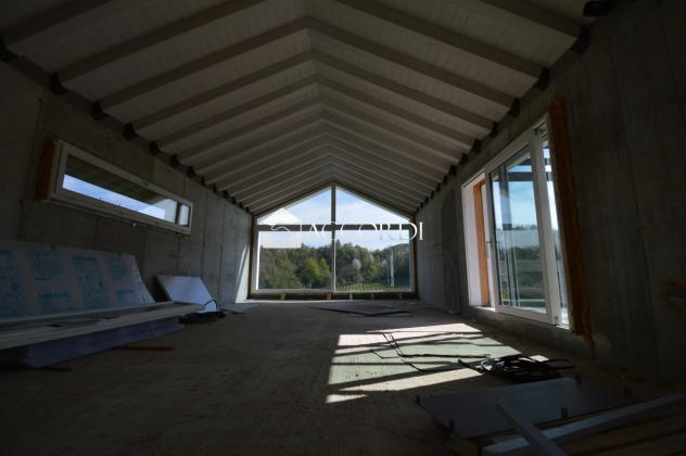 VILLA di 4 vani e di 250 mq (SUSEGANA) rif. AM43_4 - Foto 8