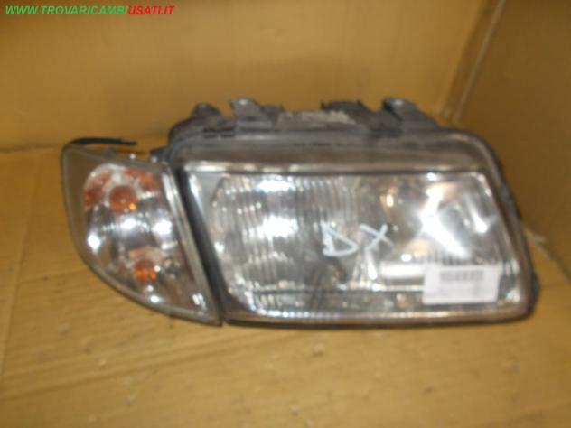 PROIETTORE D. AUDI A3 (8L) Parti elettriche Fanaleria Proiettori Proiettore ant. AUDI - A3 - 01-08-1996 - 01-09-2000