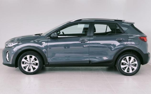 Kia Stonic 1.0 T-GDi 100 CV MHEV MT Urban - Foto 8