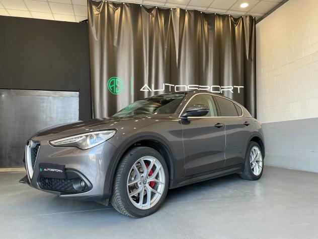 Alfa Romeo Stelvio Stelvio 2.2 t Executive Q4 210cv auto my19 - Foto 3