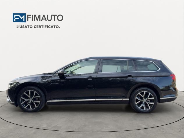 Volkswagen Passat Variant 2.0 TDI SCR 190 CV 4MOTION DSG Executive - 2018 - Foto 3