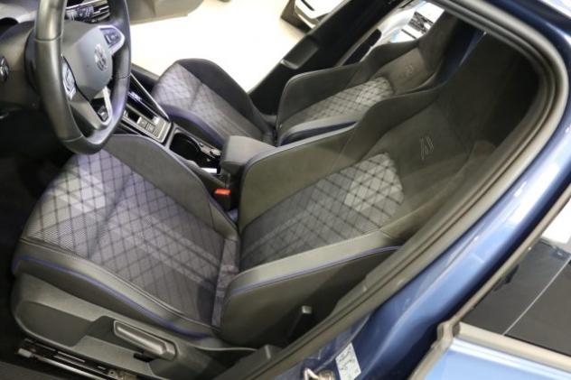 VOLKSWAGEN Golf 2.0 TDI 150 CV DSG SCR R-Line Plus rif. 23918420 - Foto 10