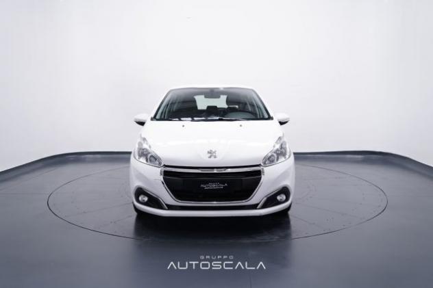 PEUGEOT 208 1.2 PureTech 82cv 5 porte Business rif. 23491010 - Foto 2