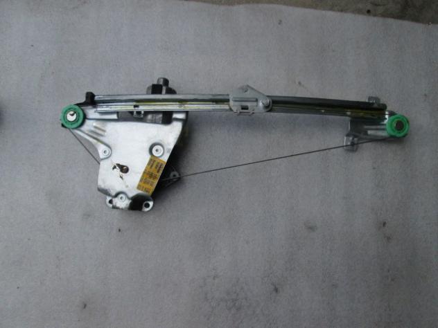 51484858 MECCANISMO MOTORINO ALZACRISTALLO ELETTRICO POSTERIORE SINISTRO SAAB 9-5 2.2 D 88KW AUT 4P (2003) RICAMBIO USATO 4695730