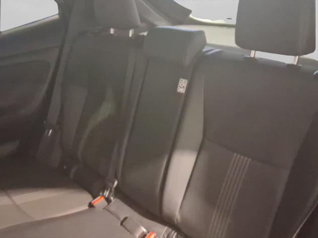 Toyota Yaris Cross 1.5 Hybrid 5p. E-CVT AWD-i Adventure - Foto 10