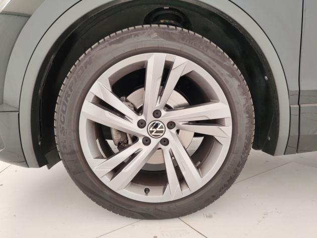 Volkswagen Tiguan 2.0 TDI SCR 110KWR-Line DSG - Foto 6