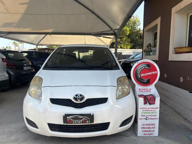 TOYOTA - Yaris - 1.0 5p. Now - Foto 2