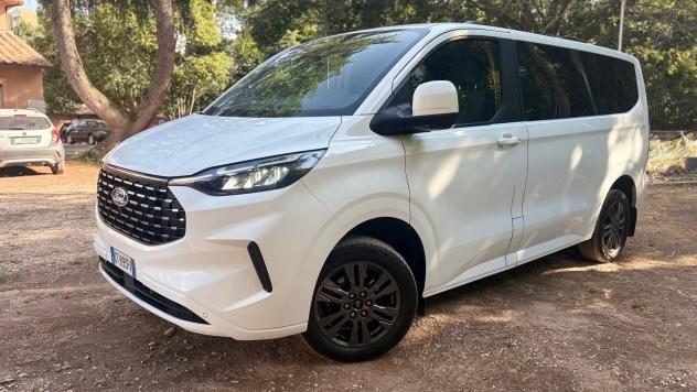 Ford Tourneo Custom 320L1H1 2.0 Eco 150cv Titanium X IVA ESPOSTA PRONTA CONSEGNA 12 MESI DI GARANZIA - Foto 2