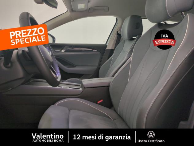 Volkswagen Passat 1.5 TSI eHybrid 204 CV DSG Business - Foto 6
