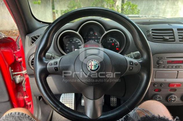 Alfa Romeo 147 3.2i V6 24V cat 3 porte GTA - Foto 7