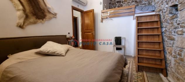 Erice vetta – Zona Madrice – Indipendente su 2 livelli, 70mq ca. - 3 vani + acc. + cortile interno. Ottime condizioni e rifiniture. Euro 600 CL G - Foto 8