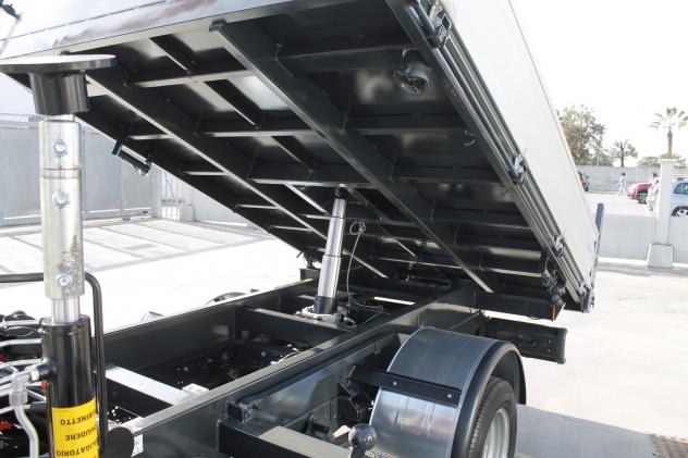 Iveco daily 35-140 cassone ribaltabile trilaterale e grnuovi. - Foto 10