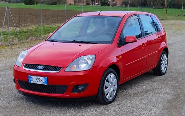 Ford Fiesta 1.4 TDCi 5p. Ghia - Foto 2