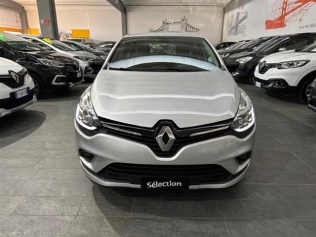 RENAULT Clio 1.5 dci Moschino Zen 75cv rif. 18348807 - Foto 2